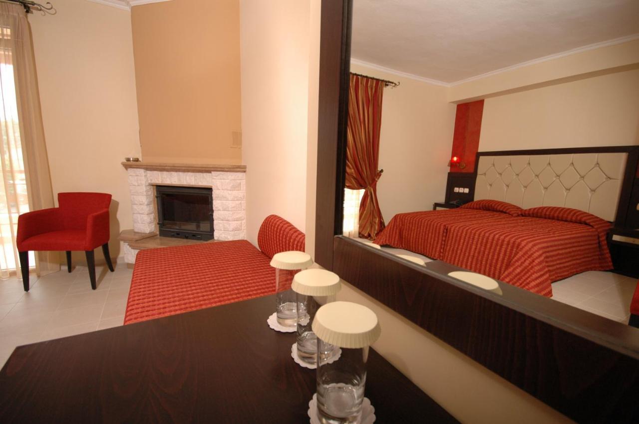 4 Epoxes Hotel Spa Loutraki  Phòng bức ảnh