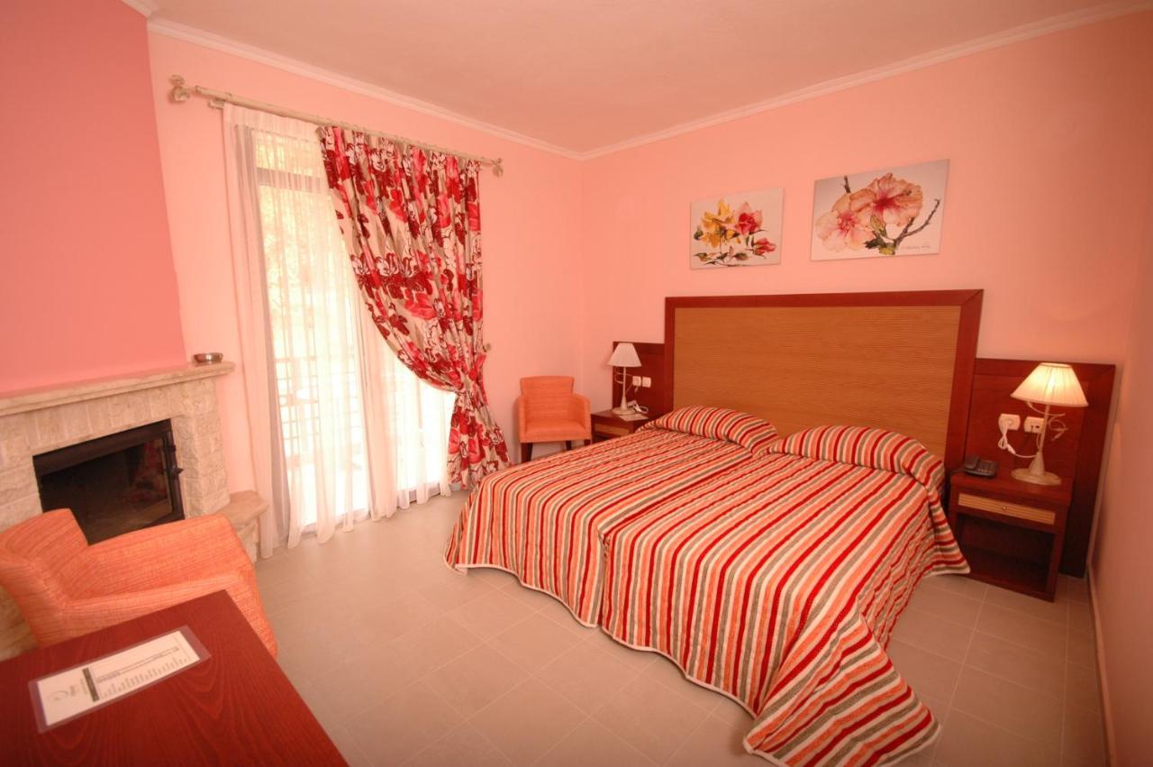 4 Epoxes Hotel Spa Loutraki  Phòng bức ảnh