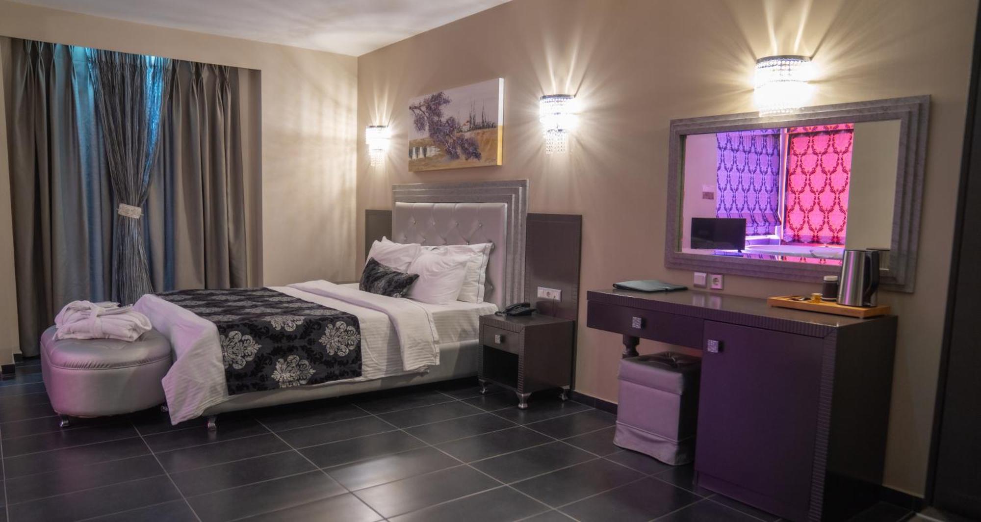 4 Epoxes Hotel Spa Loutraki  Ngoại thất bức ảnh